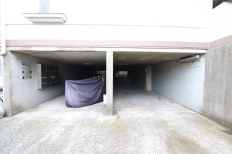 月ぎめバイク置き場　空き要確認