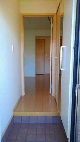 ラフレシール　Ａの玄関|毎日通る玄関はこちらです