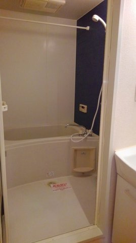 ラフレシール　Ａの浴室|コンパクトで使いやすいお風呂です