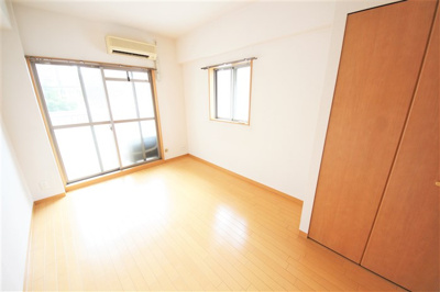 【洋室】 | エスリード東梅田