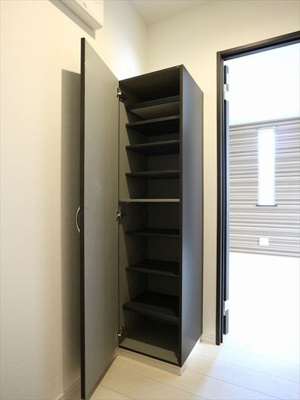 【玄関】 | GRANDTIC La Vita 野芥　★プライスホームなら仲介手数料0円です★