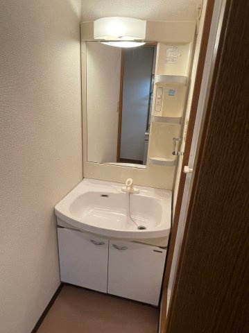 ヴィラソレイユの洗面所