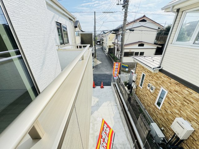松戸市五香４丁目新築戸建【高木第二小学校：2分】の展望|バルコニーより道路側眺望