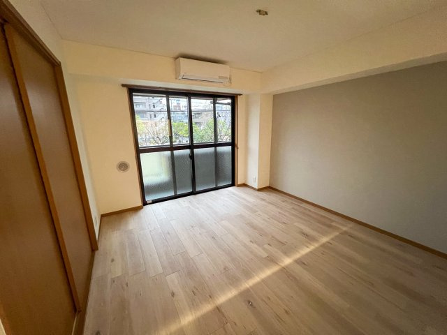 PLENDY瑞江の居間・リビング