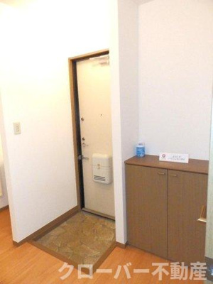 【玄関】 | サニーハイム B棟 | 玄関