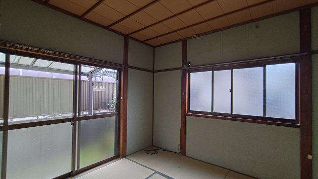 出丸町6-2貸家の内装