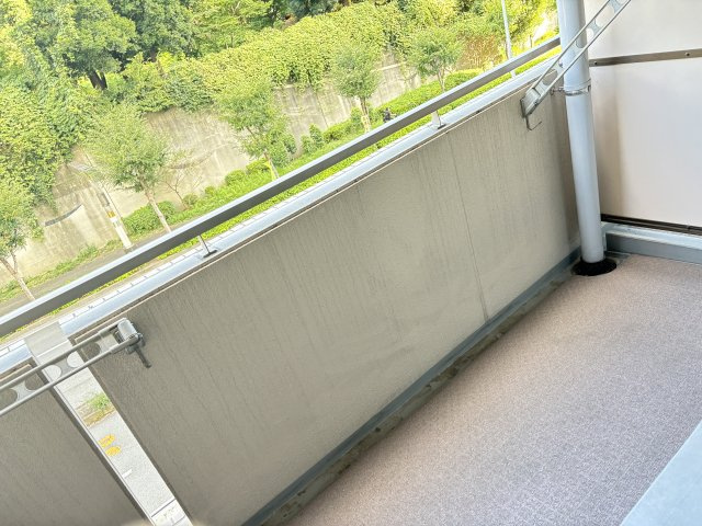 【バルコニー】