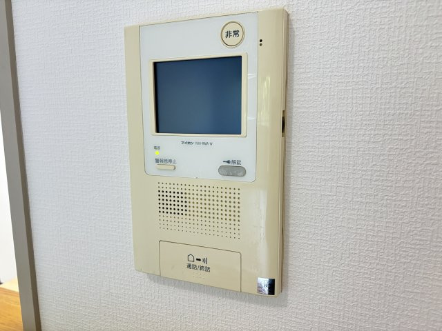 【TVモニター付きインターフォン】