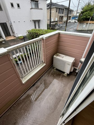 お洗濯にも便利なバルコニー付き☆