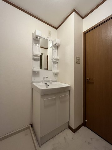 忙しい朝には欠かせない洗面所です☆
