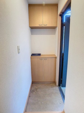 グレイス五台山の玄関