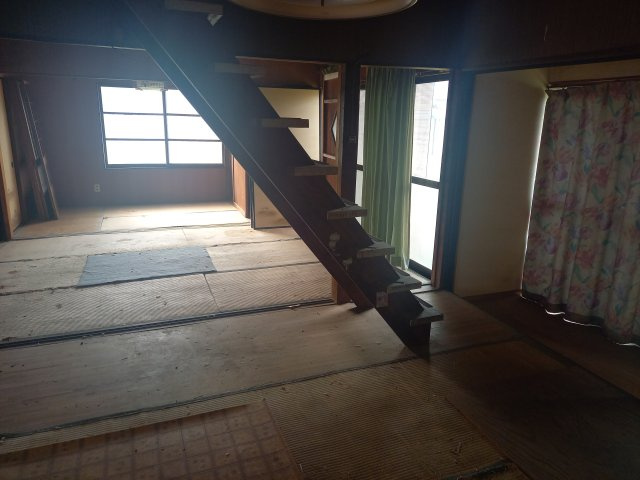 岐阜市柳津町上佐波の和室