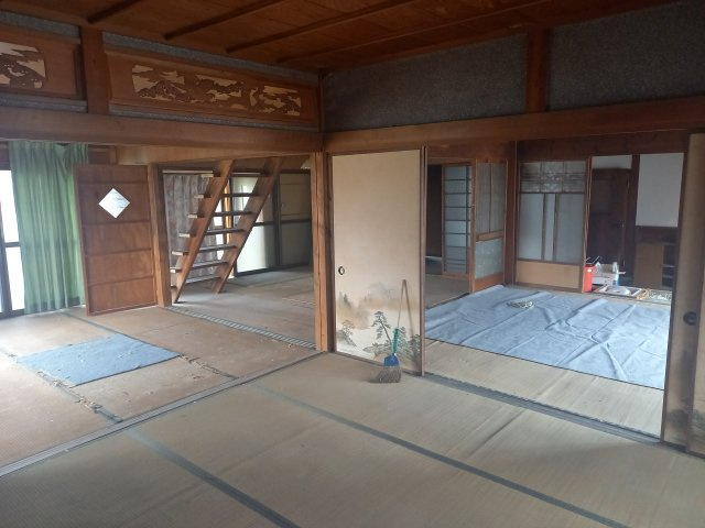 岐阜市柳津町上佐波の和室