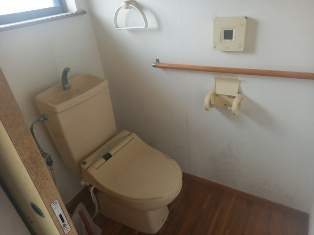 岐阜市柳津町上佐波のトイレ