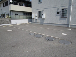 【駐車場】