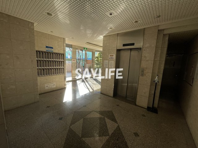 フローリッシュ北田のロビー