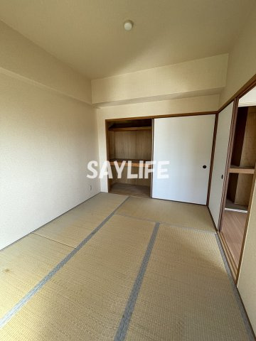 フローリッシュ北田の収納