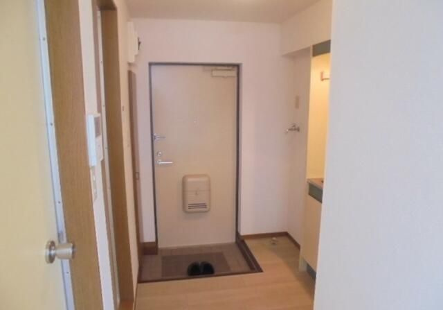 エクセル御幸の玄関