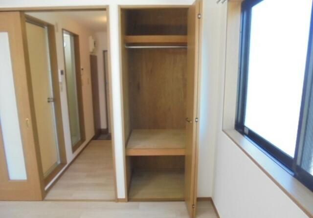 エクセル御幸の収納