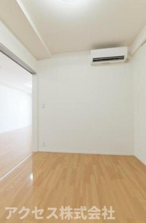 【洋室】 | ※同建物別室、参考写真