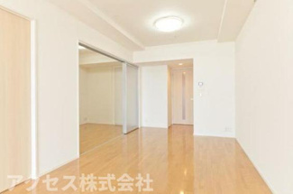 【居間・リビング】 | ※同建物別室、参考写真