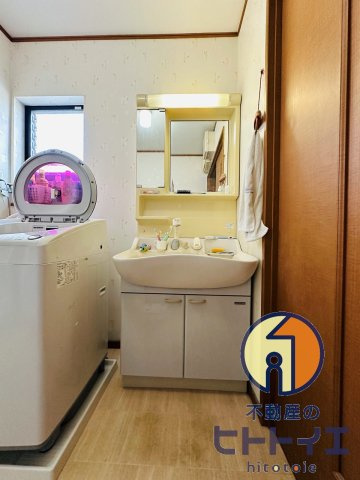 西牟田中古住宅の洗面所