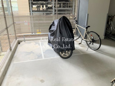 【その他】 | フェールヴィル阿波座 | 敷地内には便利なバイク置場があります！