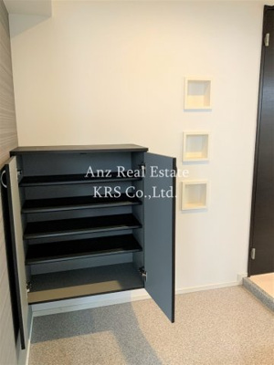 【玄関】 | フェールヴィル阿波座 | 玄関♪い空間シューズボックスもあります！