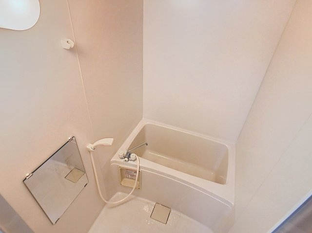 コーポライムグリーンの浴室