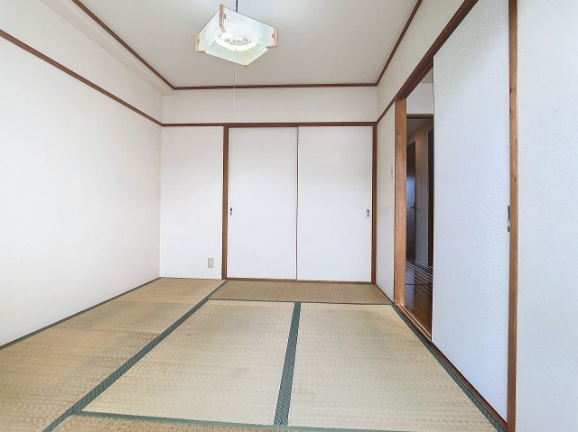 コーポライムグリーンの和室