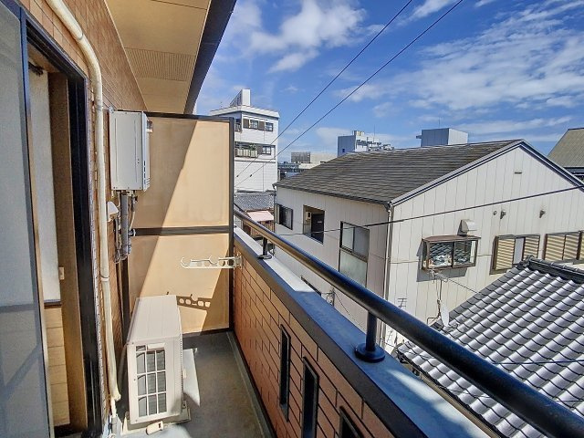 グローバルのバルコニー