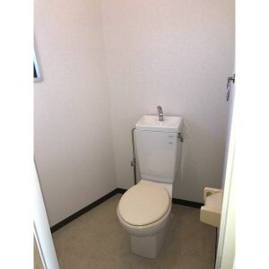 プリミエール八田のトイレ