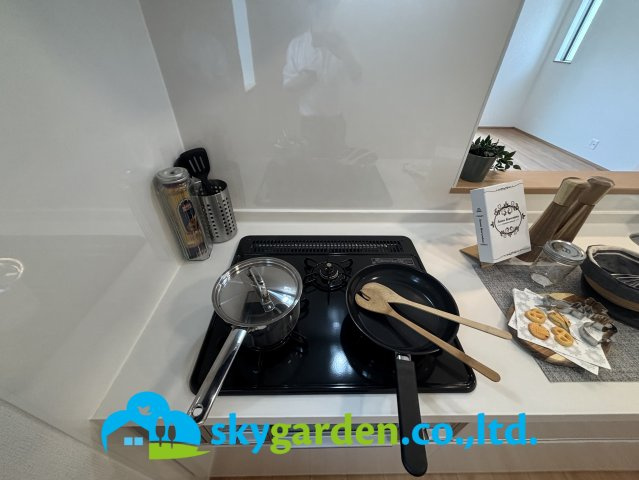 平塚市高浜台　未入居戸建　全4棟2号棟のキッチン