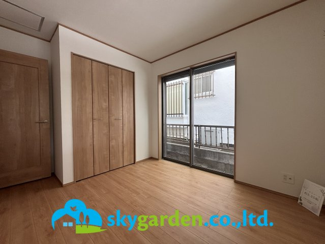 平塚市高浜台　未入居戸建　全4棟2号棟の寝室