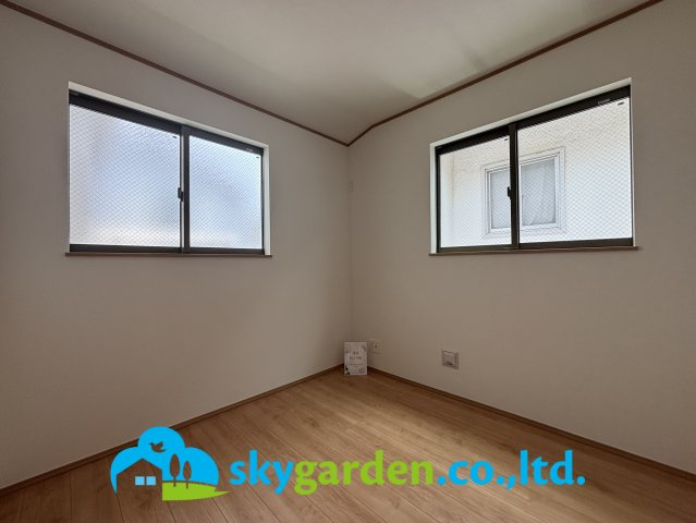 平塚市高浜台　未入居戸建　全4棟2号棟の子供部屋