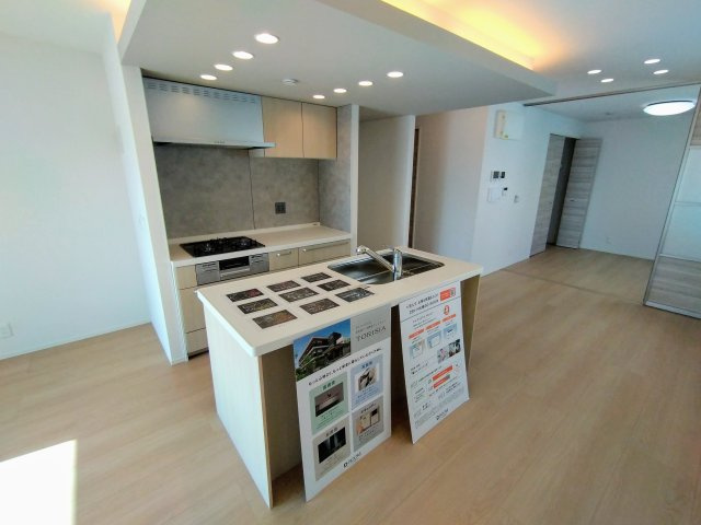 D-ROOM和歌山四番丁のキッチン