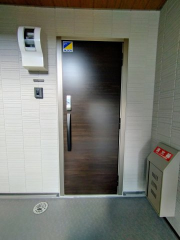 D-ROOM和歌山四番丁の玄関
