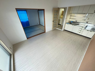 【居間・リビング】 | サンワード服部