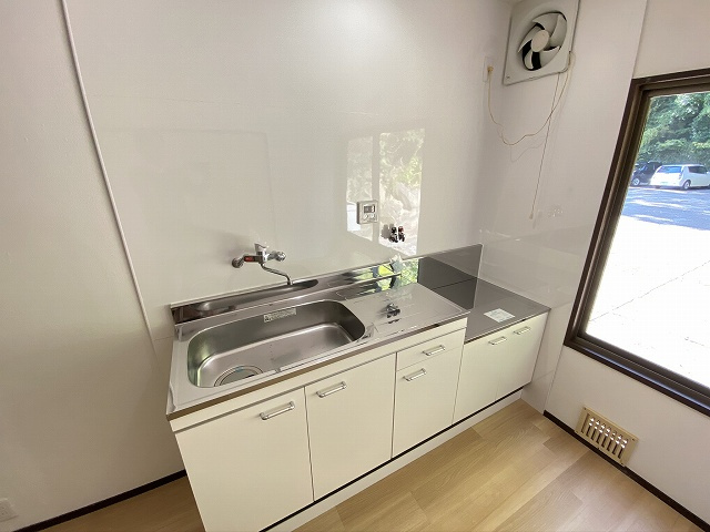 神戸市長田区花山町１丁目の賃貸マンションのキッチン