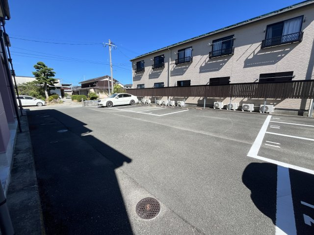 ミホ・コーポの駐車場