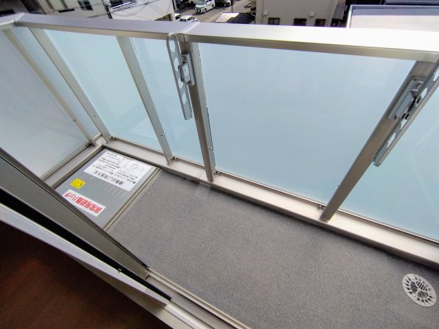 D-ROOM和歌山四番丁のバルコニー