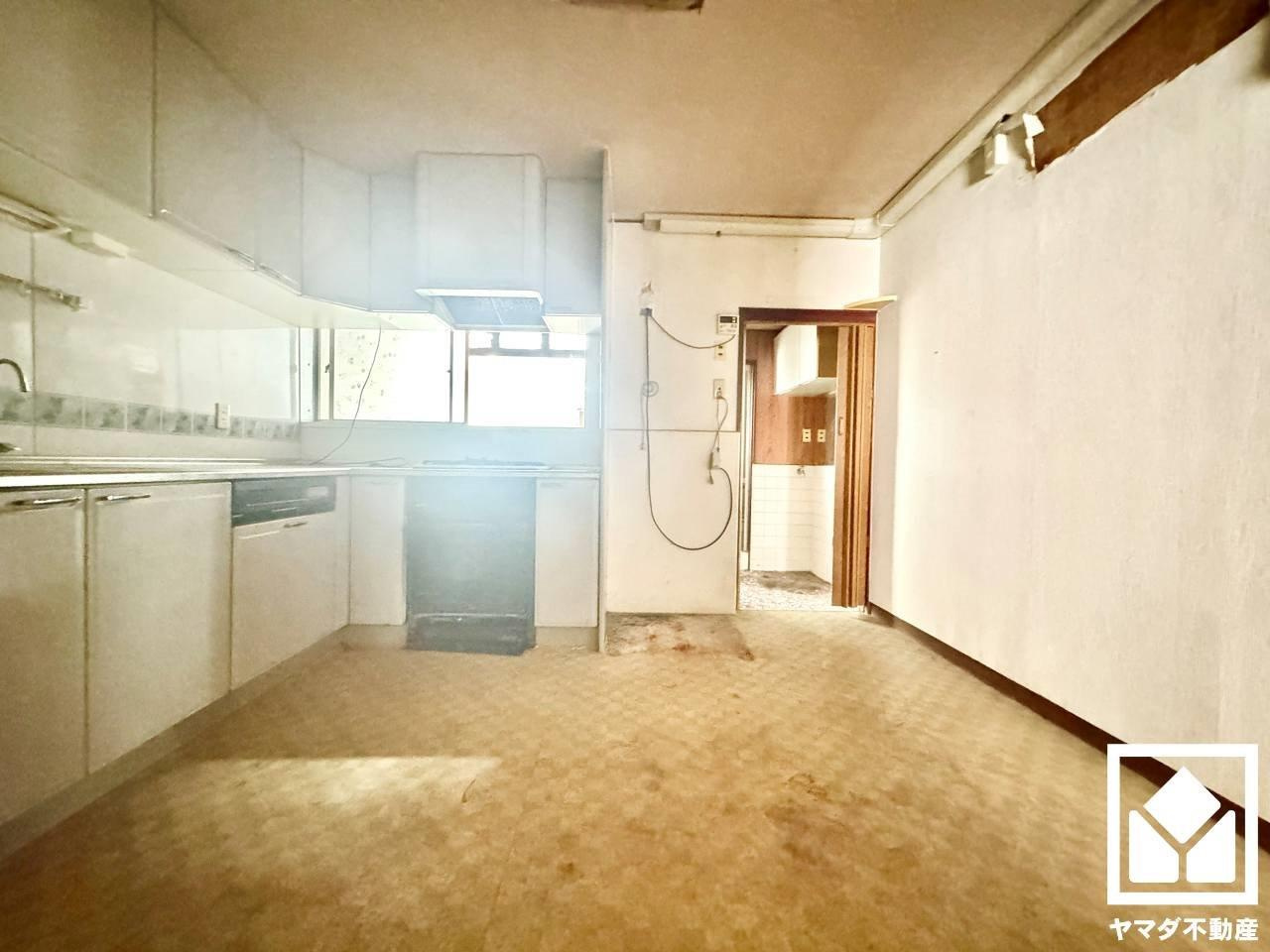 伏見区西大文字町の居間・リビング