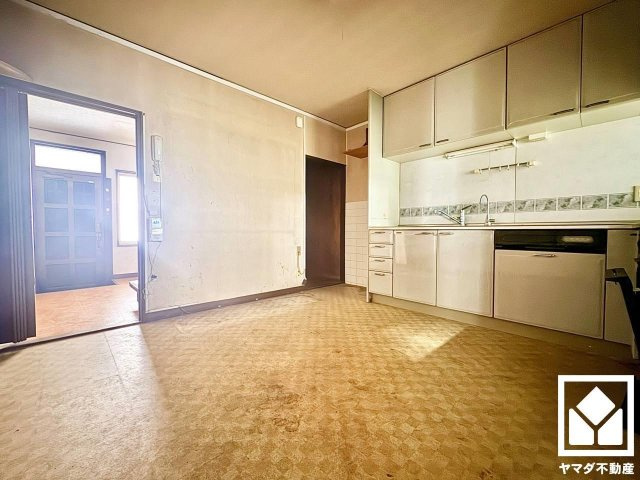 伏見区西大文字町の居間・リビング