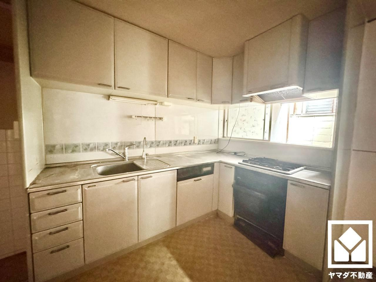 伏見区西大文字町のキッチン