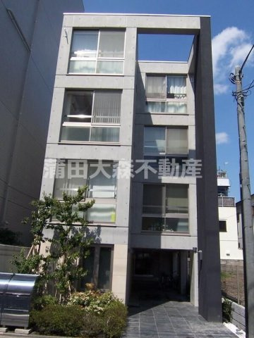 ニューバリュー南大井の外観|外観　2006年11月築　RC鉄筋コンクリート造地上4階建て総戸数16戸の人気賃貸マンション　東京都品川区南大井3丁目　JR京浜東北線大森駅、京浜急行本線大森海岸駅、立会川駅
