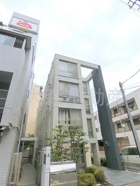 ニューバリュー南大井の外観