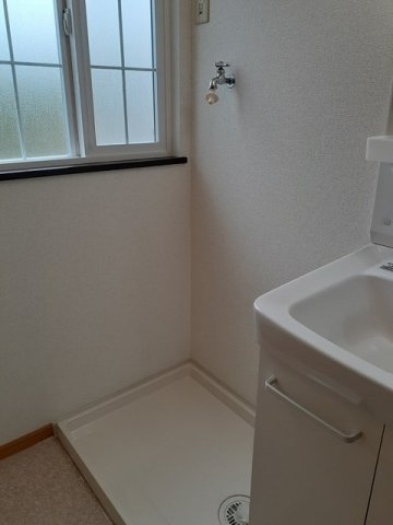 クレストール一ノ坪２番館の設備