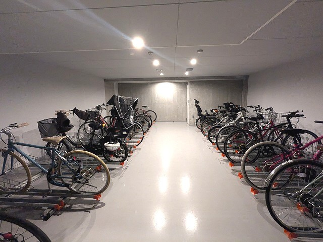Urbanex千代田淡路町の設備|屋内自転車置場です