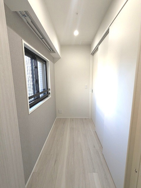 Urbanex千代田淡路町の設備|2.6帖洋室にウォークインクローゼット・ダウンライト付きです