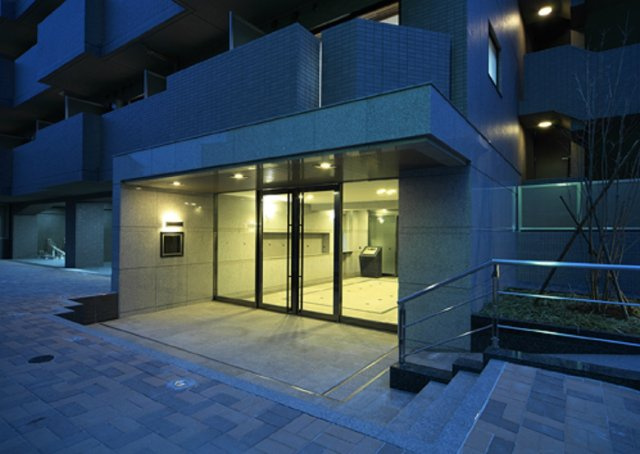 ルーブル東蒲田弐番館の外観